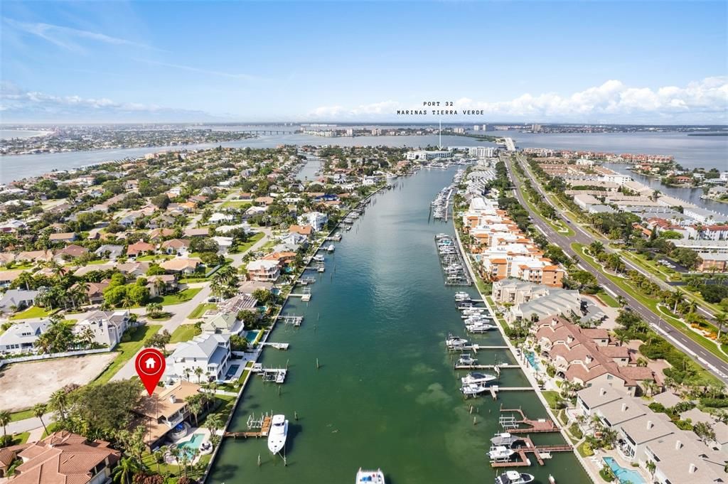 For Sale: $3,499,000 (5 beds, 4 baths, 4636 Square Feet)