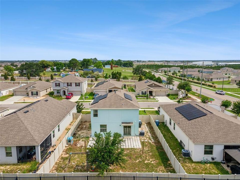 For Sale: $329,900 (4 beds, 2 baths, 1677 Square Feet)