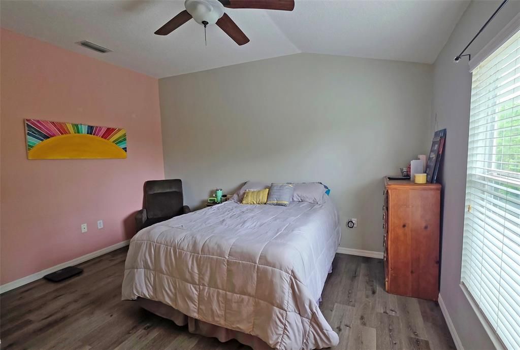 For Sale: $249,000 (3 beds, 2 baths, 1540 Square Feet)