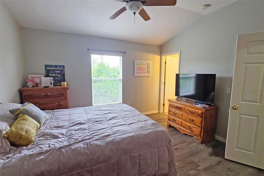 For Sale: $249,000 (3 beds, 2 baths, 1540 Square Feet)