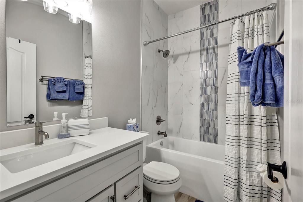 For Sale: $1,100,000 (4 beds, 3 baths, 3419 Square Feet)