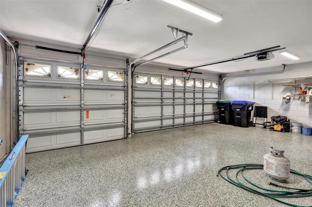 For Sale: $1,100,000 (4 beds, 3 baths, 3419 Square Feet)