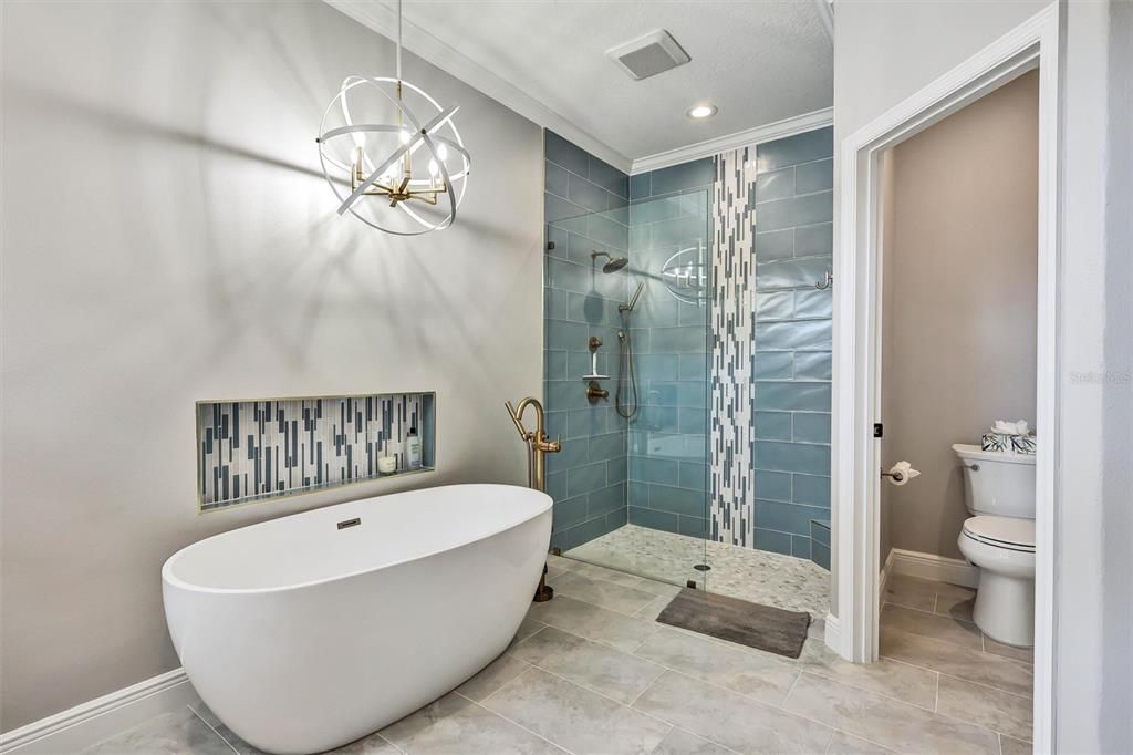 For Sale: $1,100,000 (4 beds, 3 baths, 3419 Square Feet)