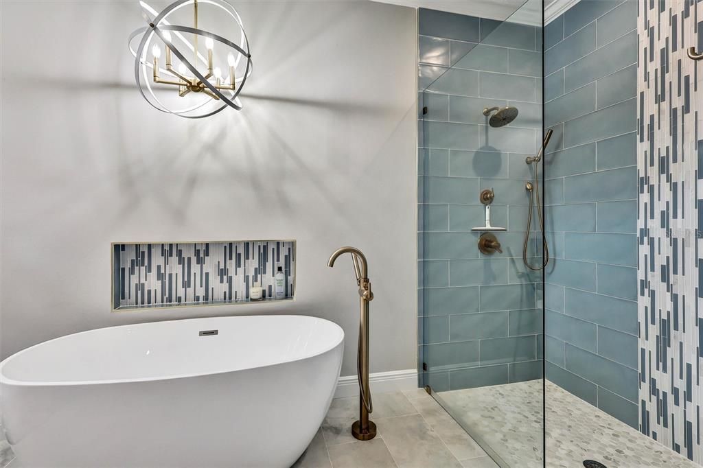 For Sale: $1,100,000 (4 beds, 3 baths, 3419 Square Feet)