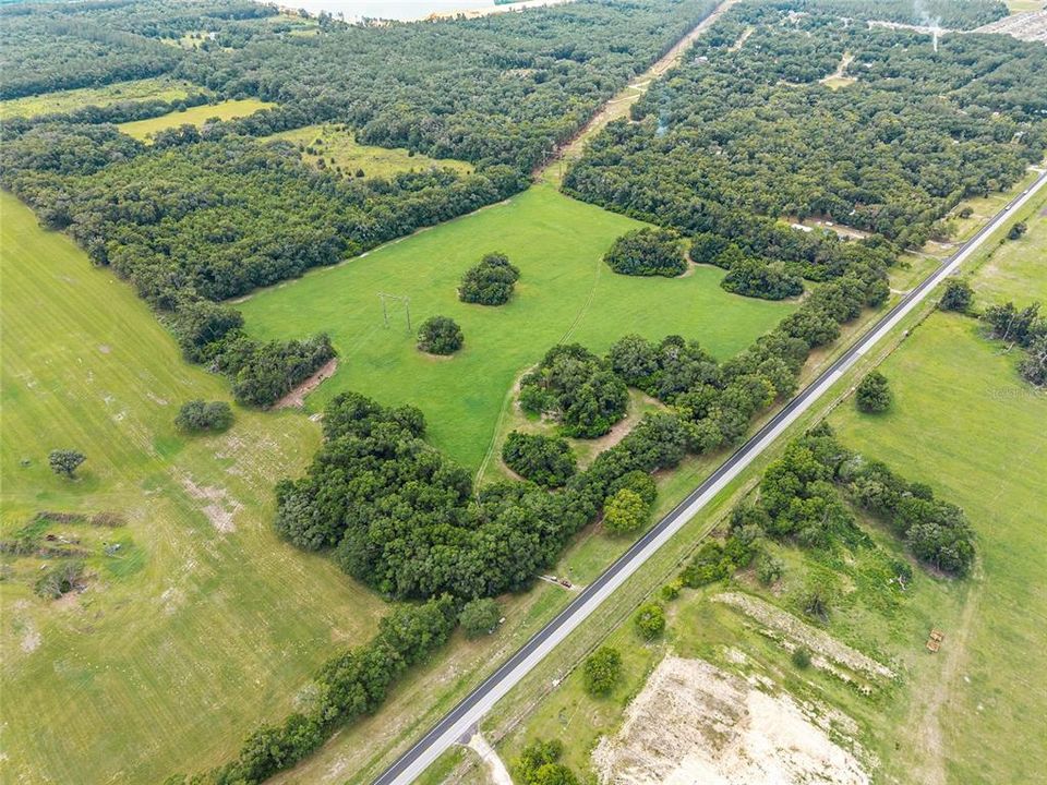 На продажу: $1,250,000 (35.00 acres)