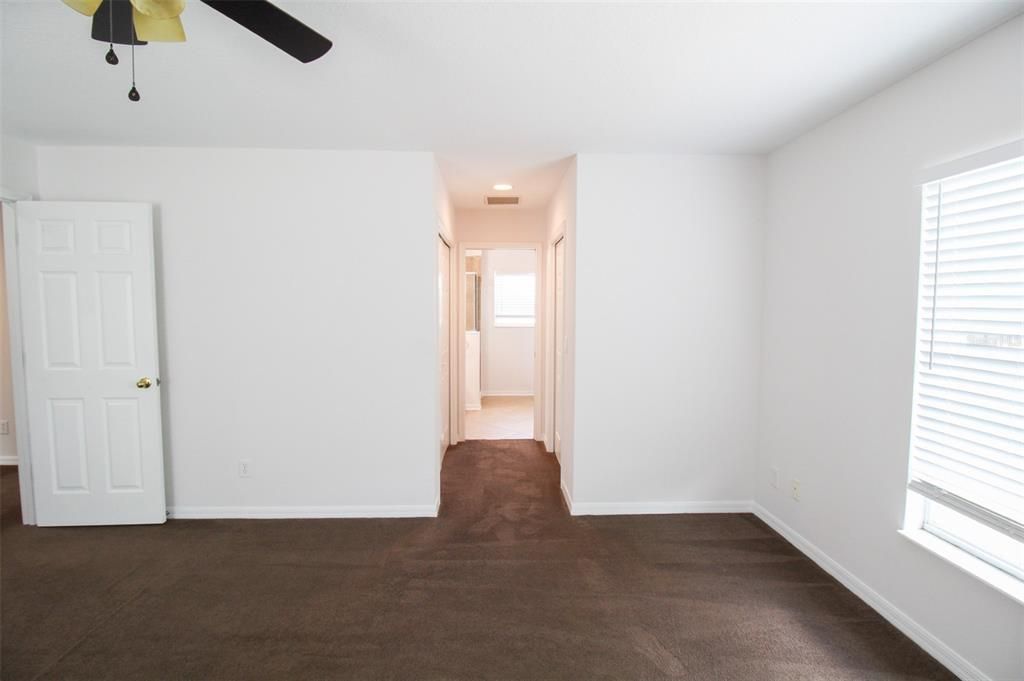 En Renta: $2,600 (4 camas, 2 baños, 2012 Pies cuadrados)