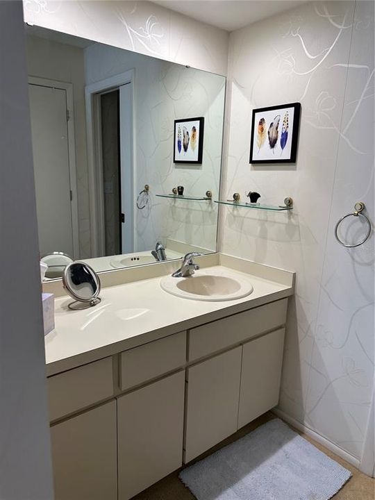 En Venta: $289,000 (2 camas, 2 baños, 1314 Pies cuadrados)