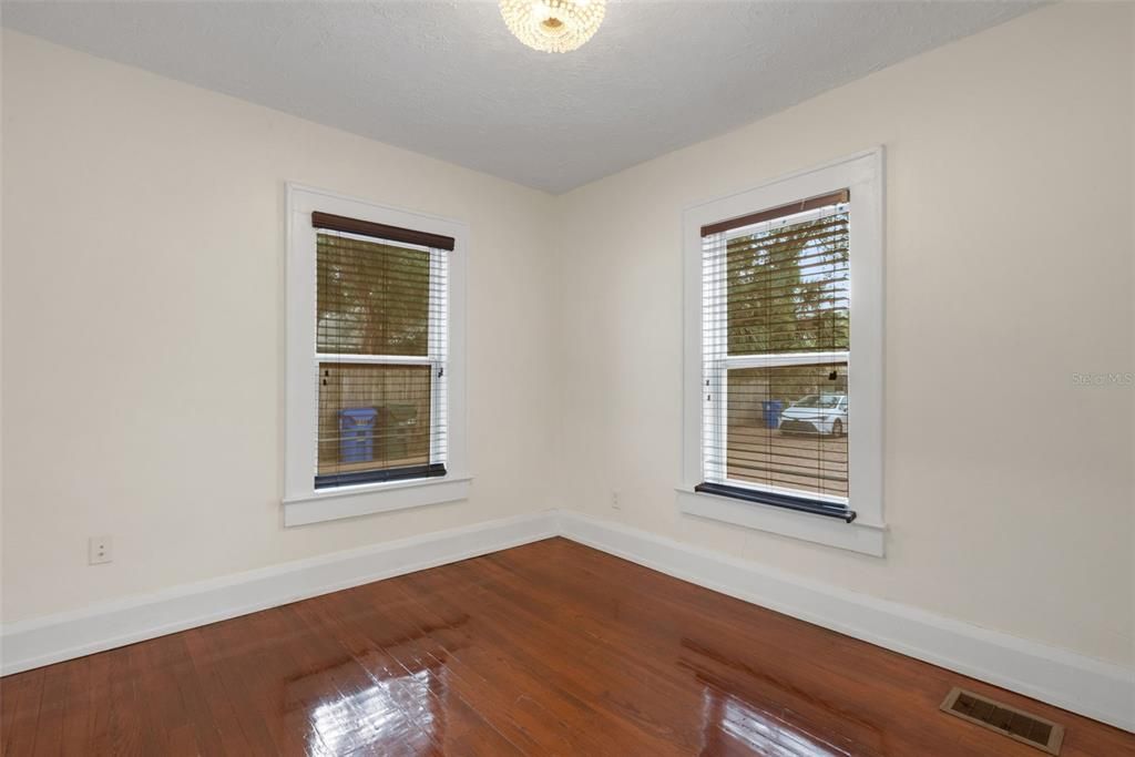 For Sale: $410,000 (4 beds, 0 baths, 2224 Square Feet)