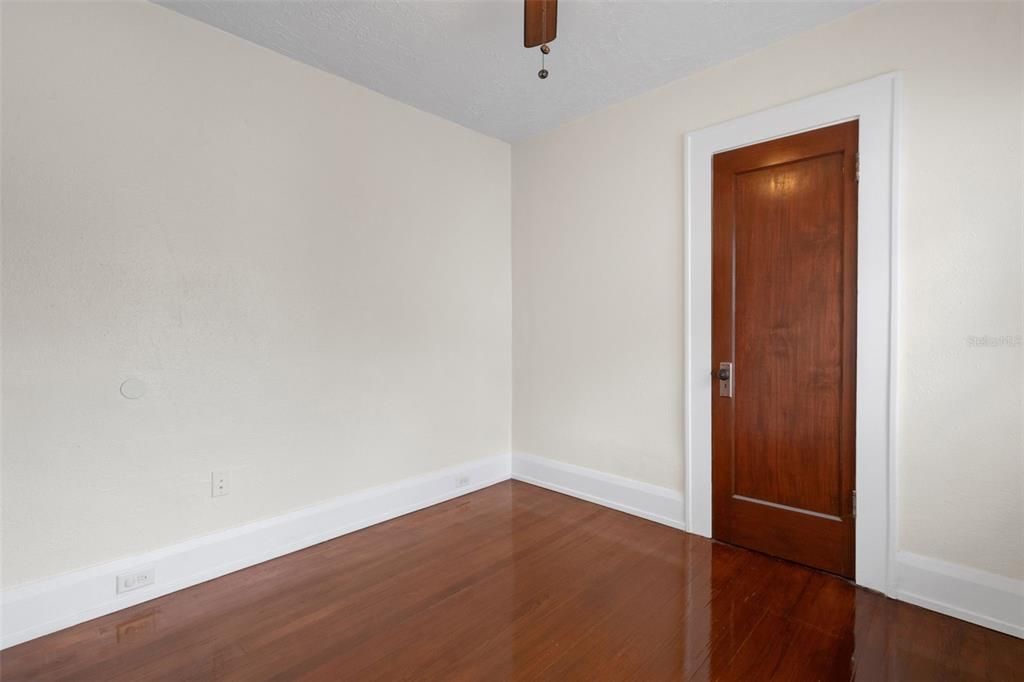 For Sale: $410,000 (4 beds, 0 baths, 2224 Square Feet)