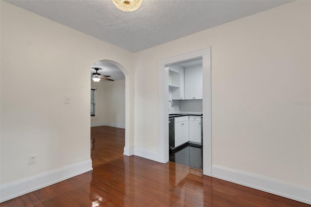 For Sale: $410,000 (4 beds, 0 baths, 2224 Square Feet)