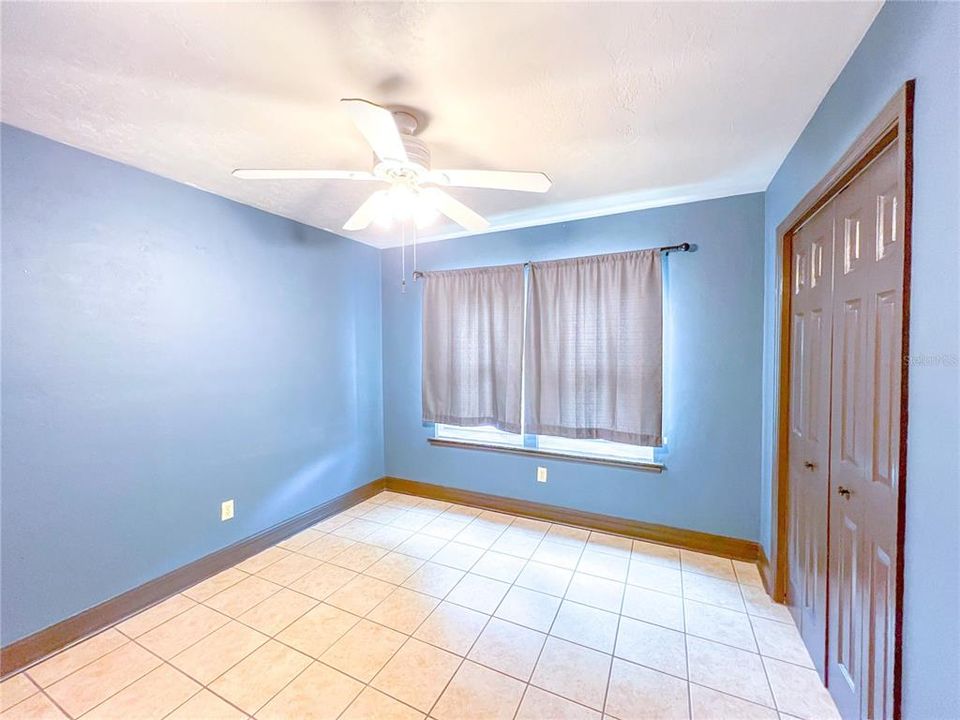 For Rent: $2,050 (3 beds, 2 baths, 1323 Square Feet)