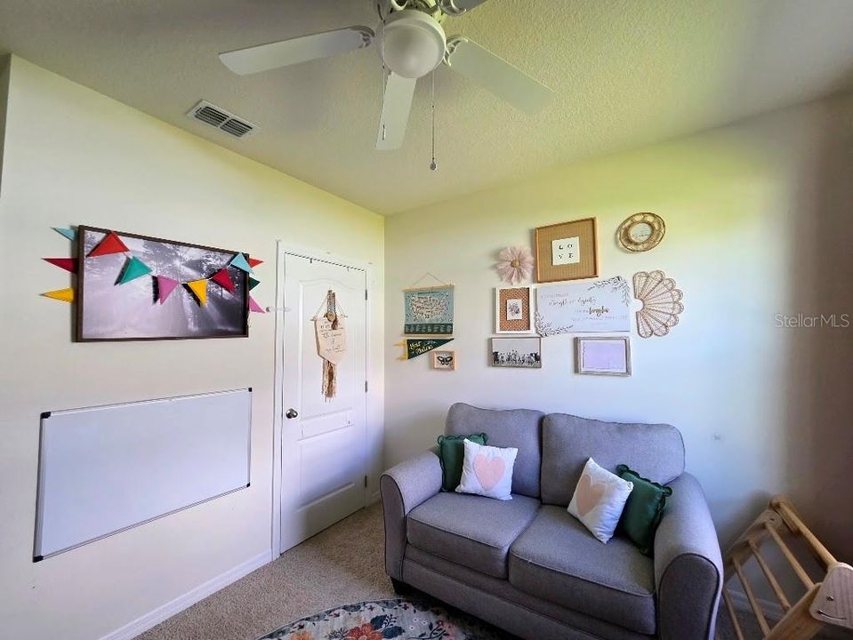 For Sale: $399,000 (4 beds, 2 baths, 1846 Square Feet)