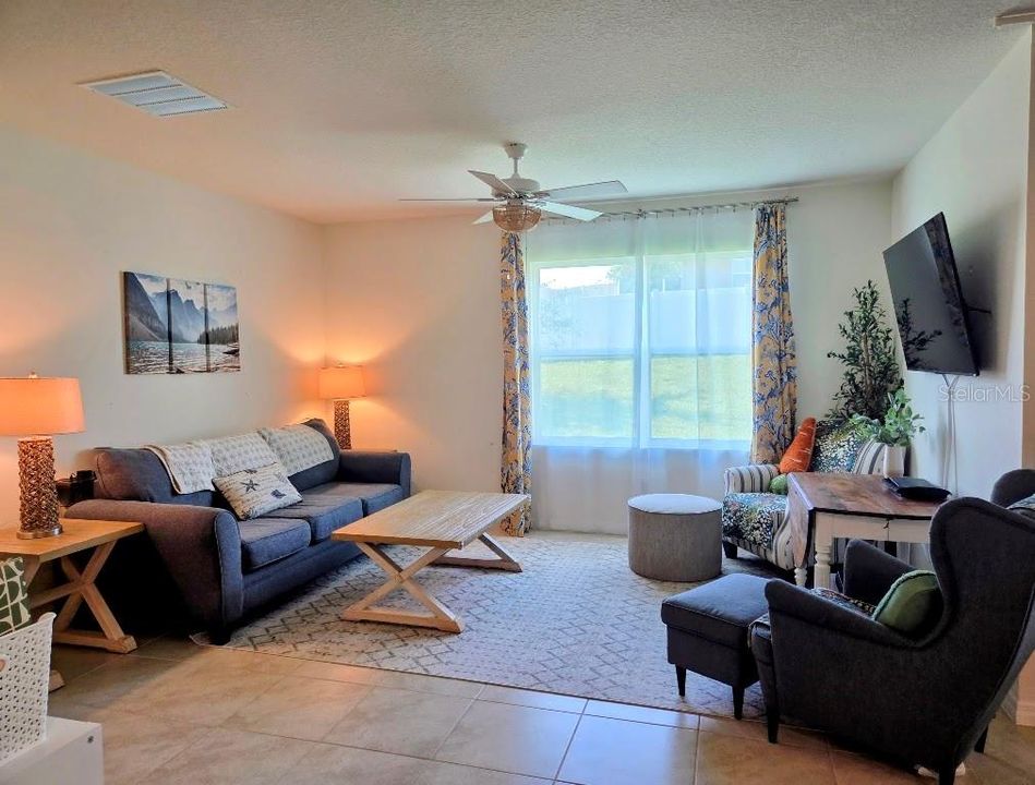 For Sale: $399,000 (4 beds, 2 baths, 1846 Square Feet)