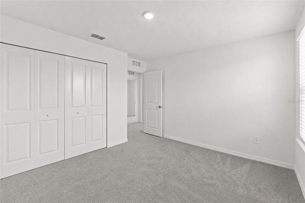 En Venta: $385,000 (5 camas, 2 baños, 2389 Pies cuadrados)
