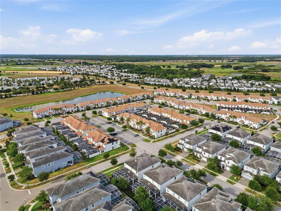 На продажу: $369,995 (4 спален, 3 ванн, 1902 Квадратных фут)