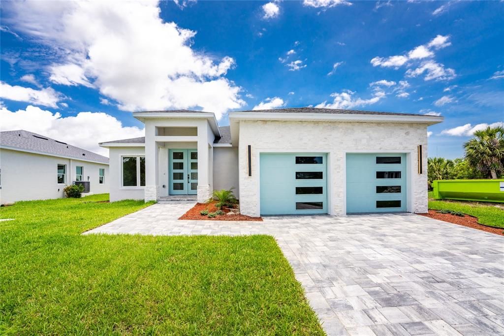 En Venta: $398,000 (3 camas, 2 baños, 1905 Pies cuadrados)