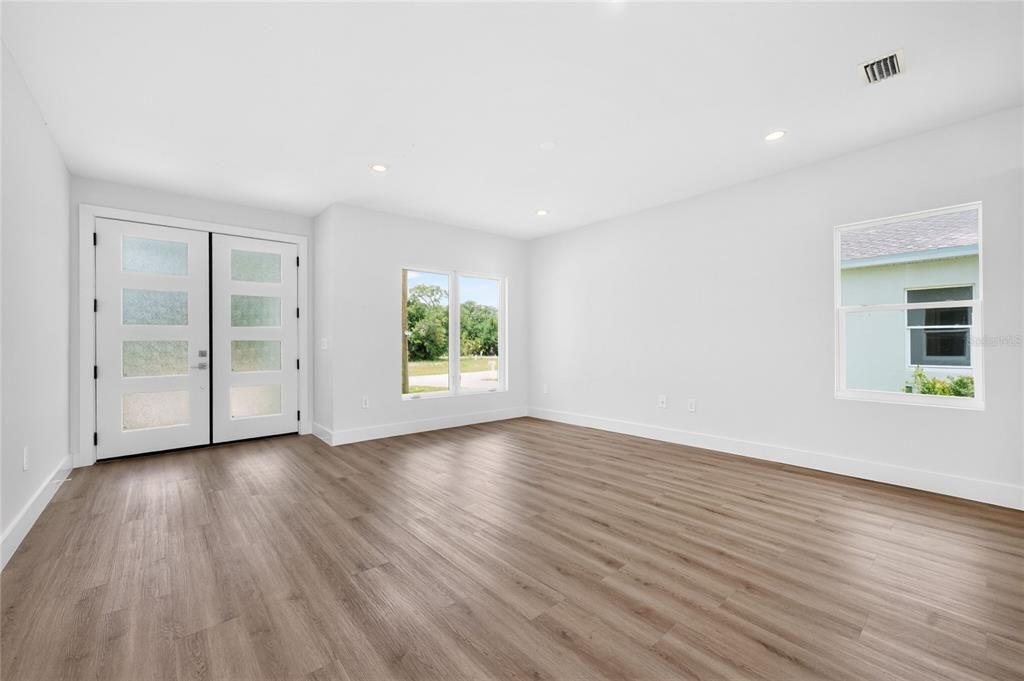 En Venta: $398,000 (3 camas, 2 baños, 1905 Pies cuadrados)