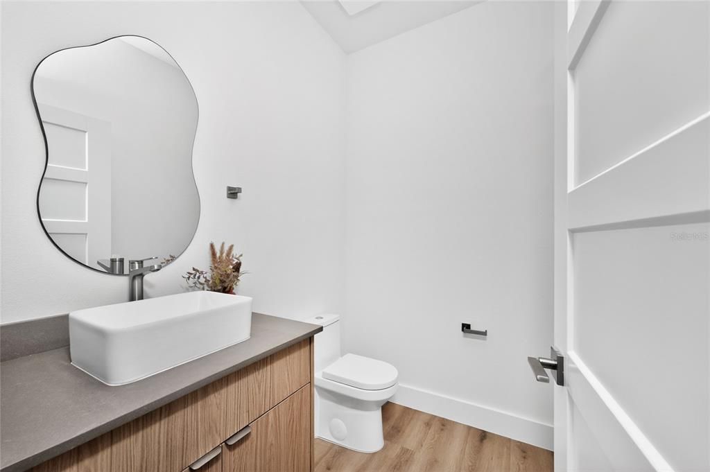 En Venta: $398,000 (3 camas, 2 baños, 1905 Pies cuadrados)