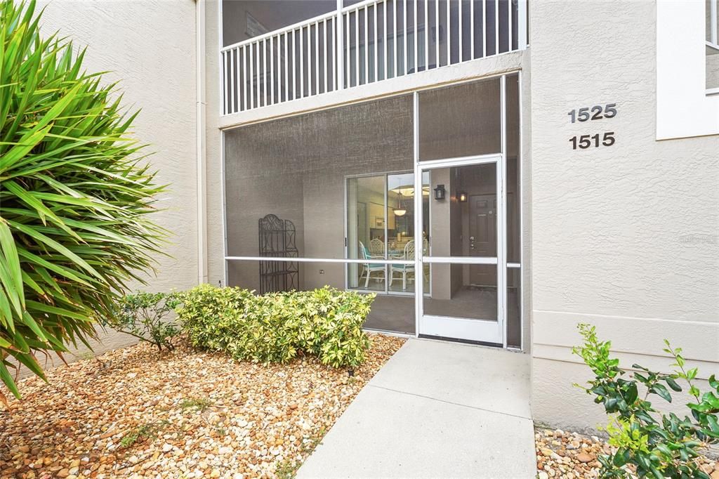 For Sale: $319,000 (2 beds, 2 baths, 1333 Square Feet)