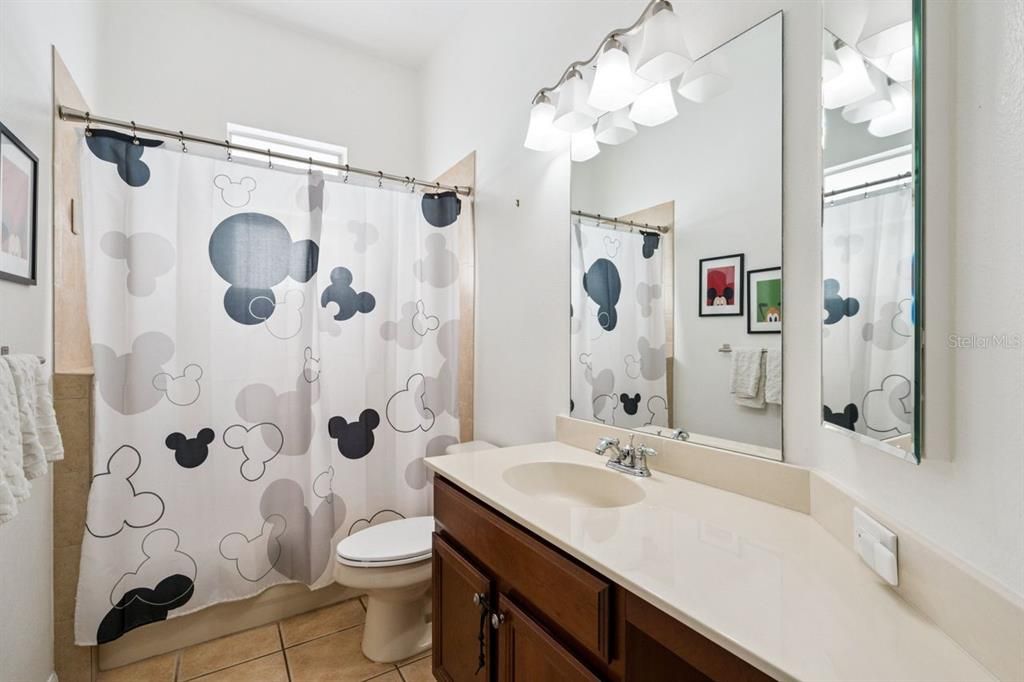 For Sale: $639,000 (4 beds, 3 baths, 2818 Square Feet)