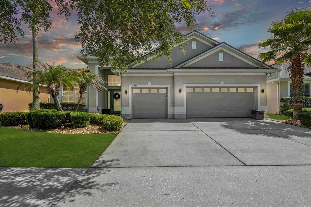 For Sale: $639,000 (4 beds, 3 baths, 2818 Square Feet)