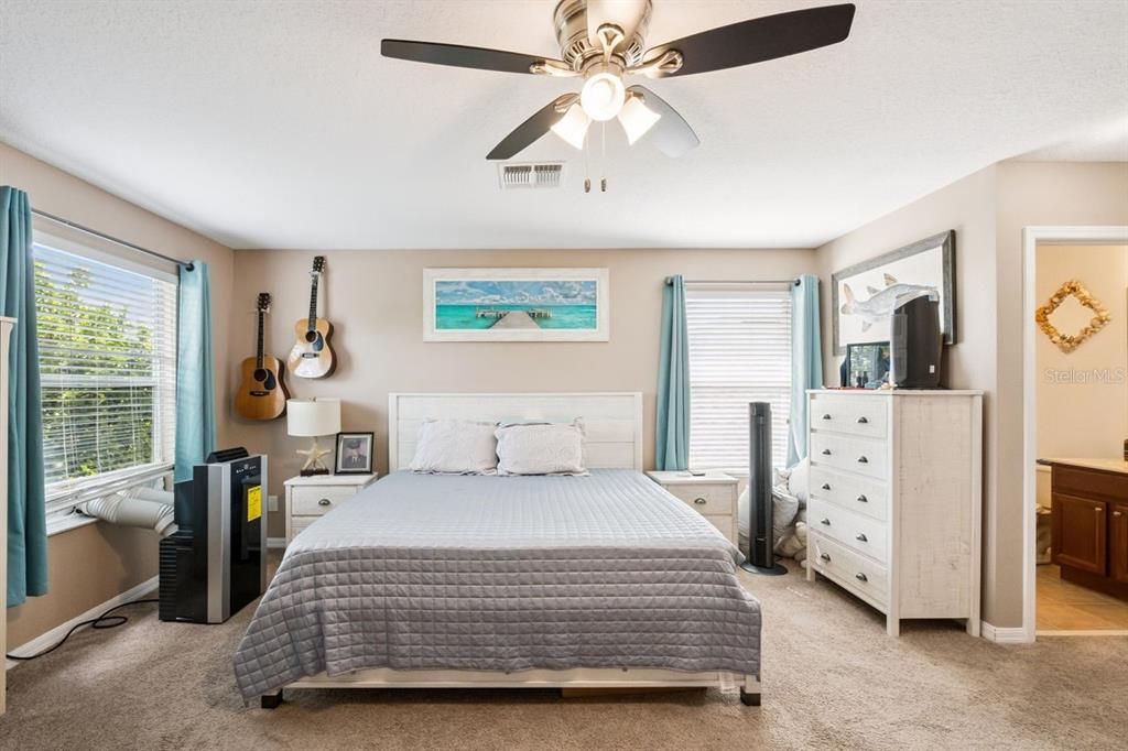 For Sale: $639,000 (4 beds, 3 baths, 2818 Square Feet)