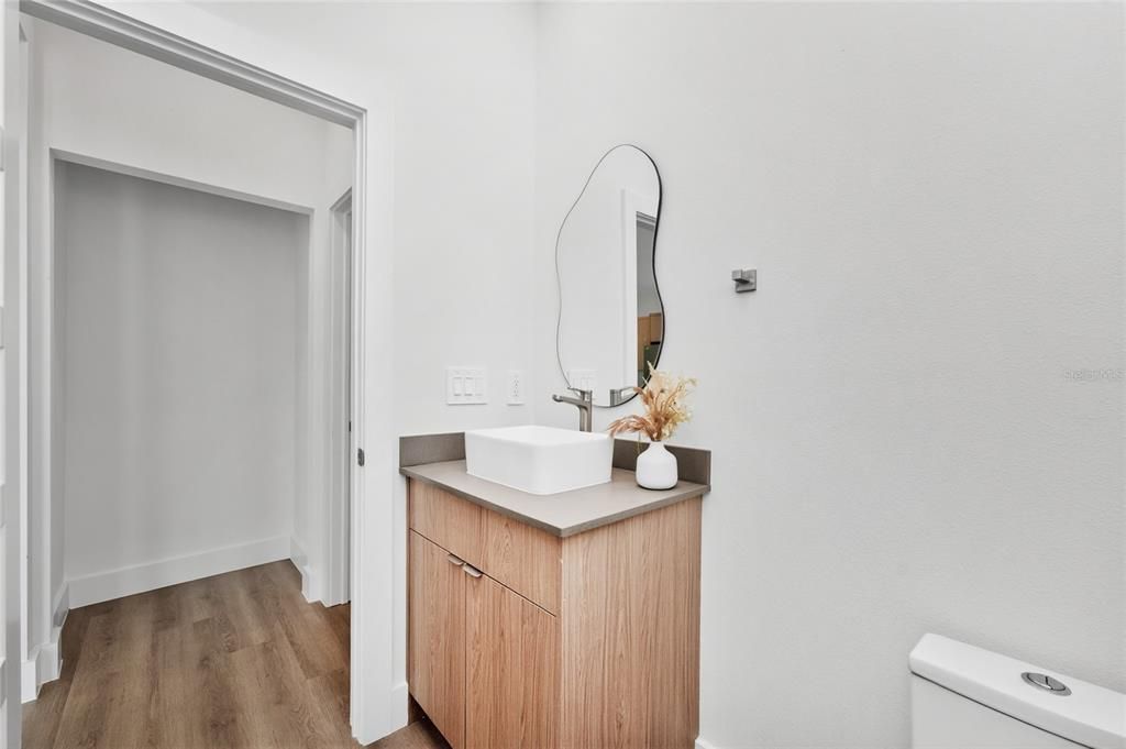 For Sale: $398,000 (3 beds, 2 baths, 1905 Square Feet)