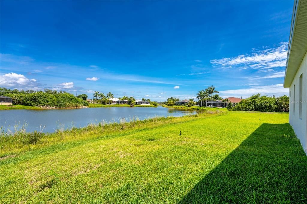 For Sale: $398,000 (3 beds, 2 baths, 1905 Square Feet)