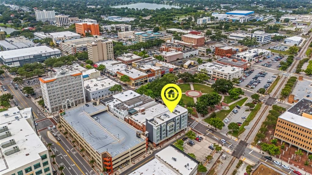 For Sale: $309,900 (1 beds, 1 baths, 860 Square Feet)