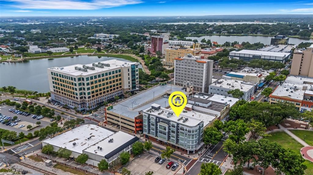 For Sale: $309,900 (1 beds, 1 baths, 860 Square Feet)