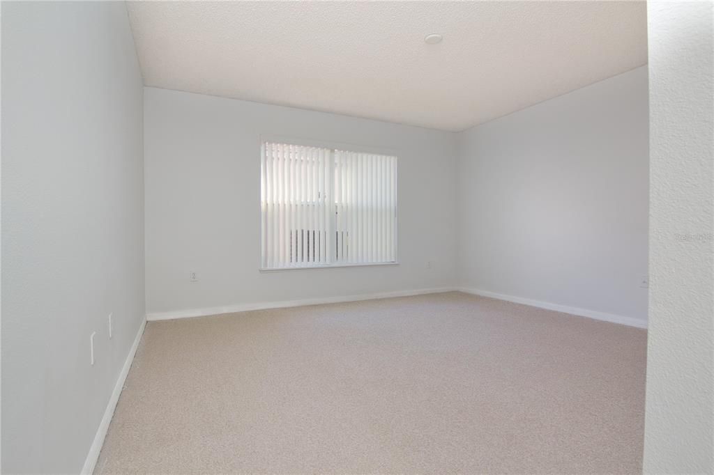 For Sale: $365,000 (4 beds, 2 baths, 2128 Square Feet)