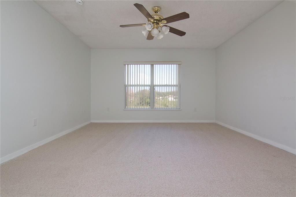 For Sale: $365,000 (4 beds, 2 baths, 2128 Square Feet)