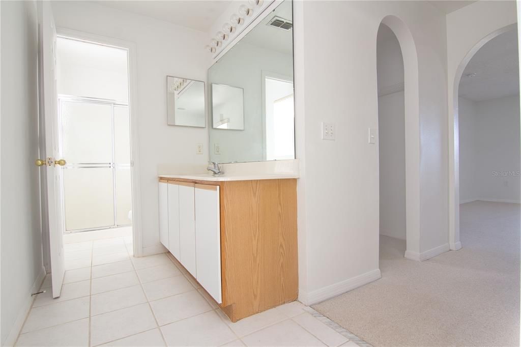 For Sale: $365,000 (4 beds, 2 baths, 2128 Square Feet)