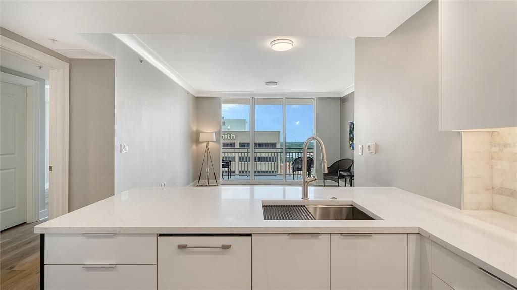 For Rent: $5,250 (2 beds, 2 baths, 1165 Square Feet)