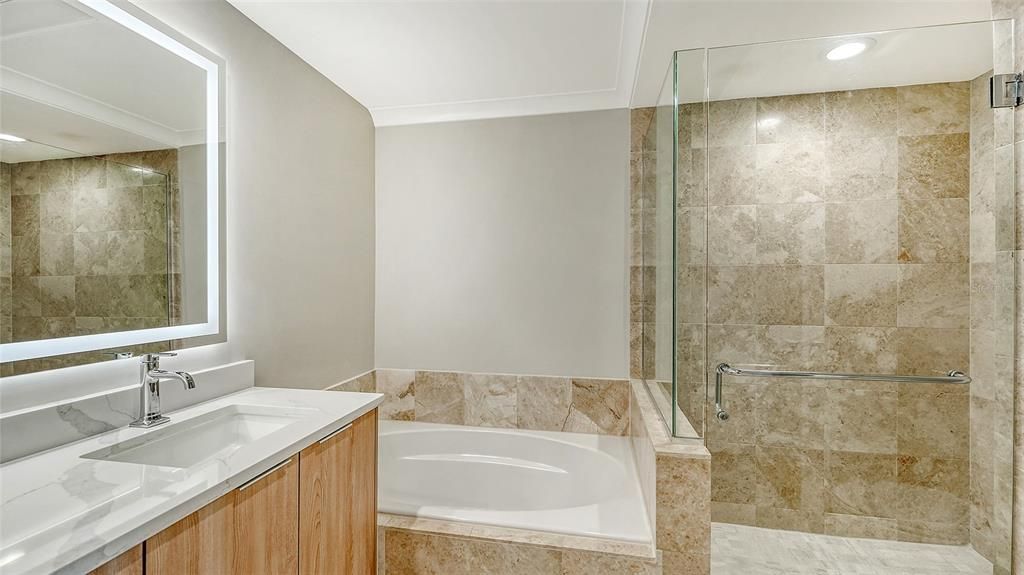For Rent: $5,250 (2 beds, 2 baths, 1165 Square Feet)