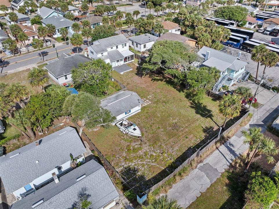 En Venta: $450,000 (3 camas, 2 baños, 1732 Pies cuadrados)