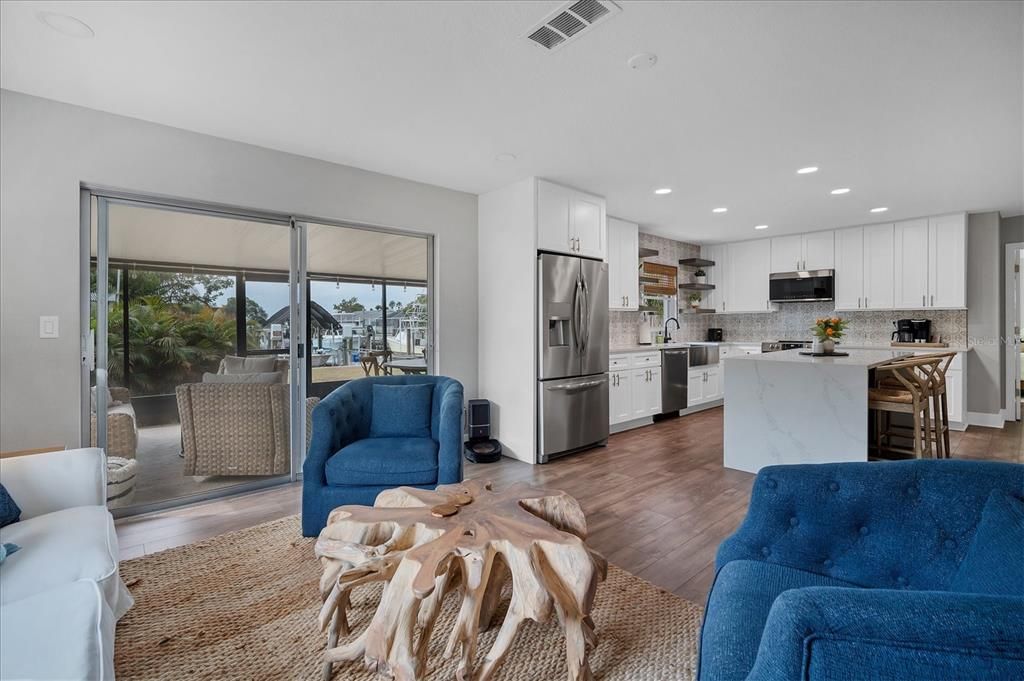 For Sale: $595,000 (3 beds, 2 baths, 1140 Square Feet)