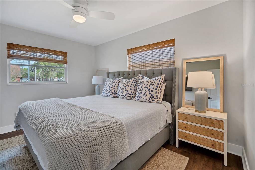 For Sale: $595,000 (3 beds, 2 baths, 1140 Square Feet)
