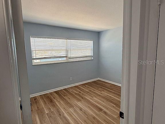 For Rent: $1,450 (2 beds, 1 baths, 750 Square Feet)