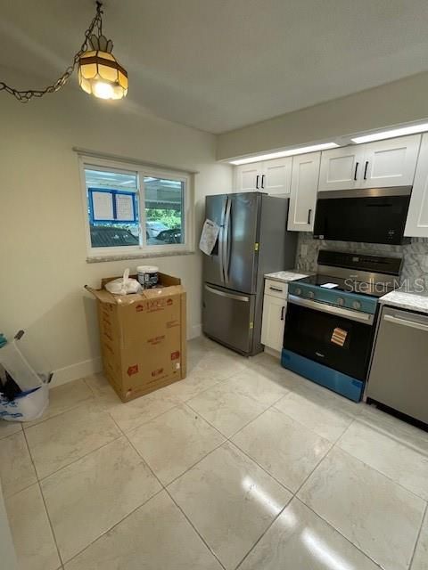 В аренду: $1,600 (2 спален, 2 ванн, 1120 Квадратных фут)