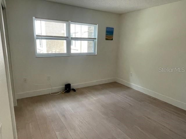 В аренду: $1,600 (2 спален, 2 ванн, 1120 Квадратных фут)