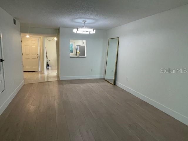 В аренду: $1,600 (2 спален, 2 ванн, 1120 Квадратных фут)