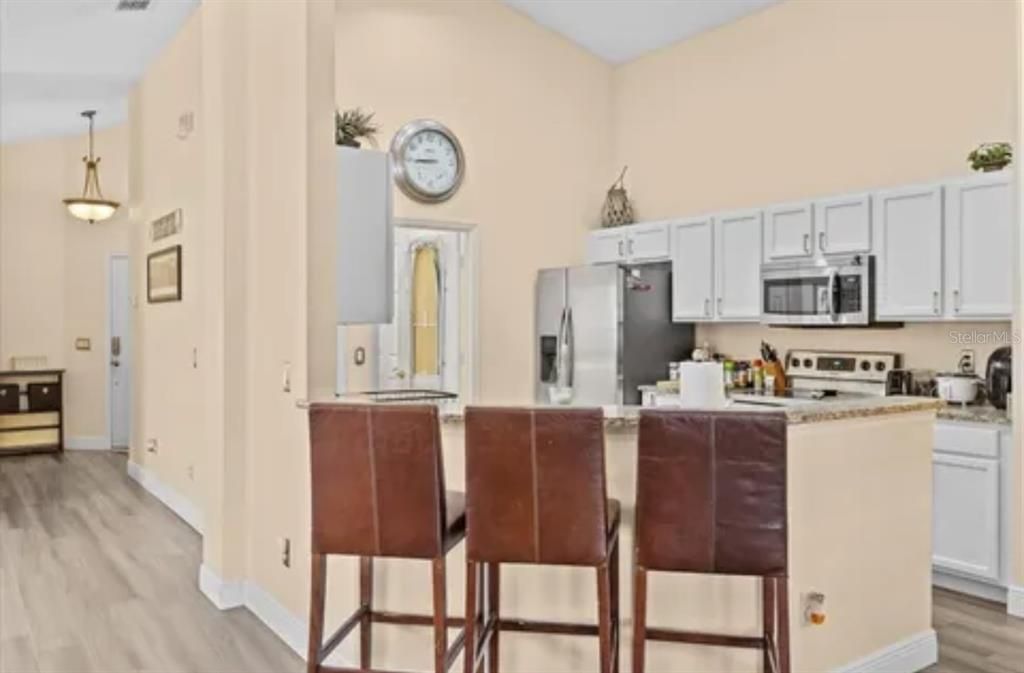В аренду: $2,900 (5 спален, 2 ванн, 1801 Квадратных фут)