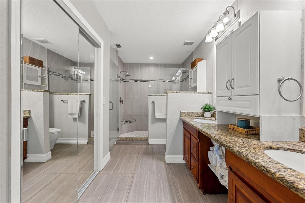 For Sale: $399,999 (3 beds, 3 baths, 1757 Square Feet)