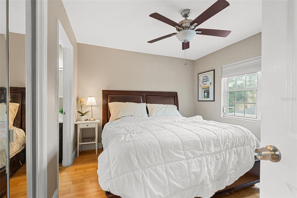 For Sale: $399,999 (3 beds, 3 baths, 1757 Square Feet)