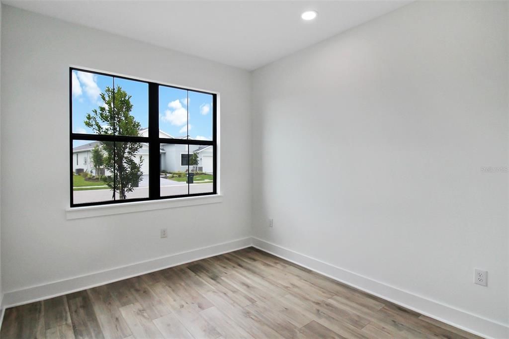 For Rent: $2,950 (3 beds, 2 baths, 1795 Square Feet)