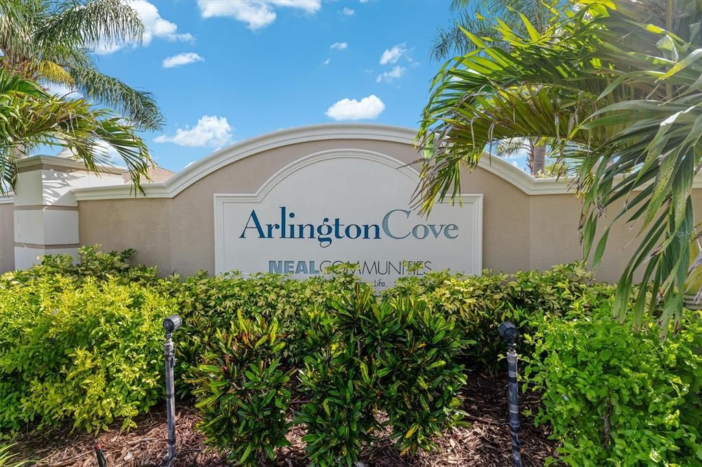 For Sale: $315,000 (2 beds, 2 baths, 1560 Square Feet)