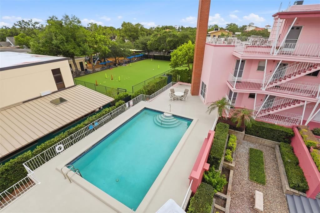 For Rent: $3,200 (1 beds, 1 baths, 673 Square Feet)
