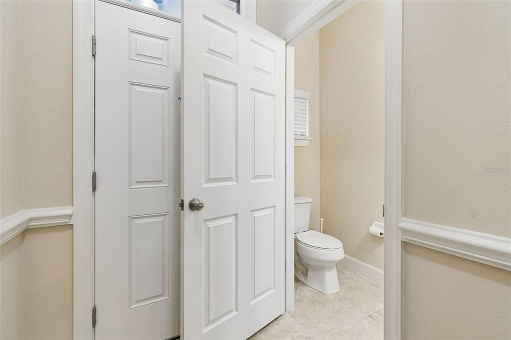 For Sale: $339,900 (3 beds, 2 baths, 1525 Square Feet)