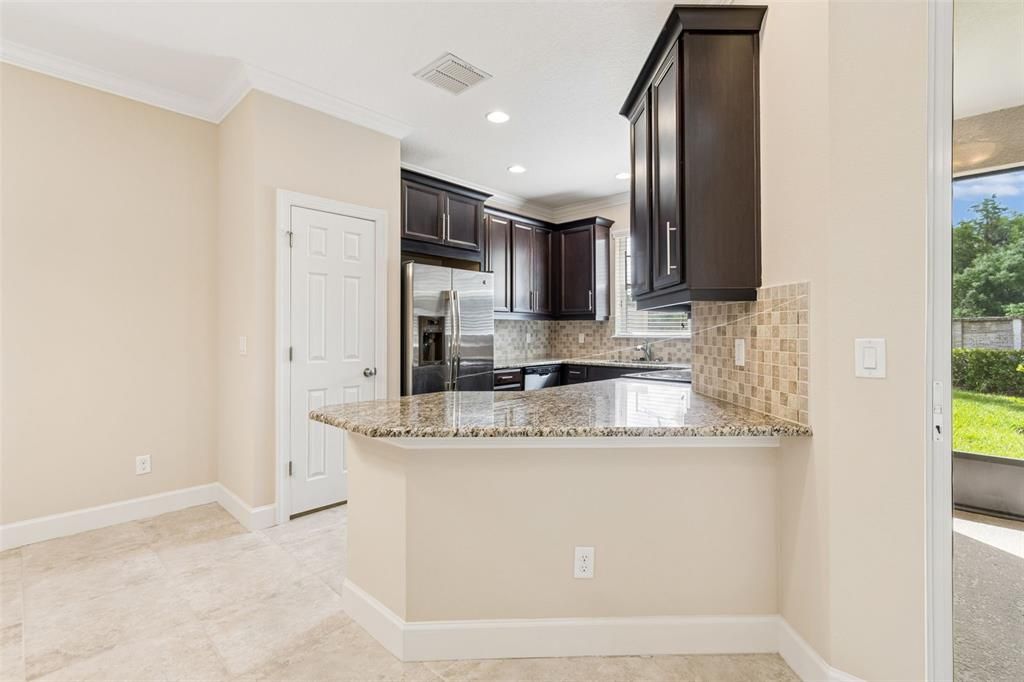 For Sale: $339,900 (3 beds, 2 baths, 1525 Square Feet)